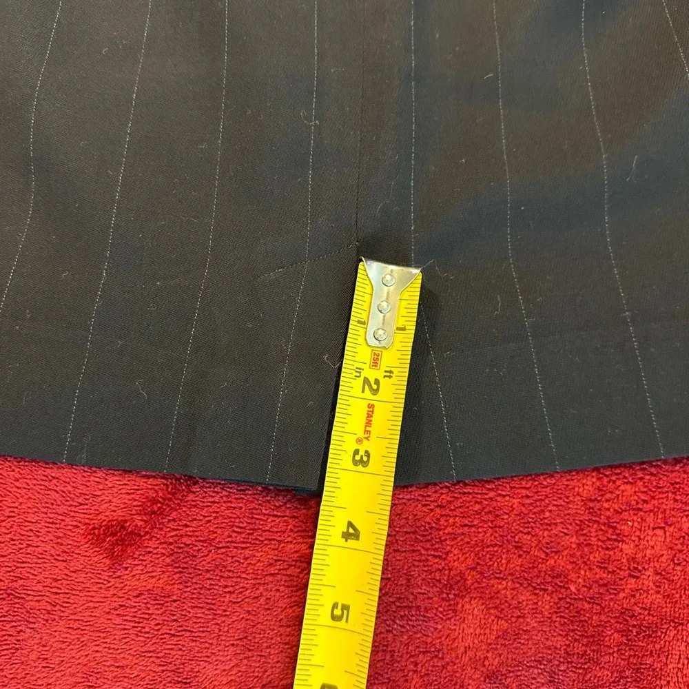 Ann‎ Taylor Wool Blend Pinstripe Pencil Skirt Charcoal Grey Size 8 Professional